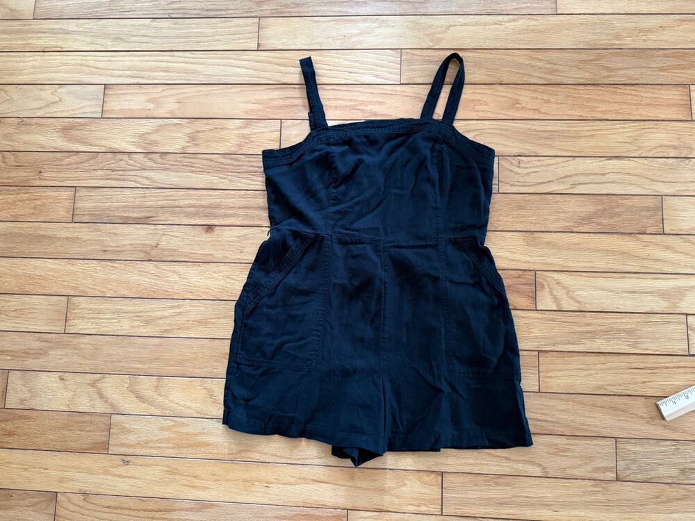 Old Navy Black Linen Blend Utility Romper Sleeveless Square Neck Pockets